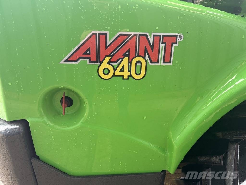 Avant 640 Večnamenski nakladalci