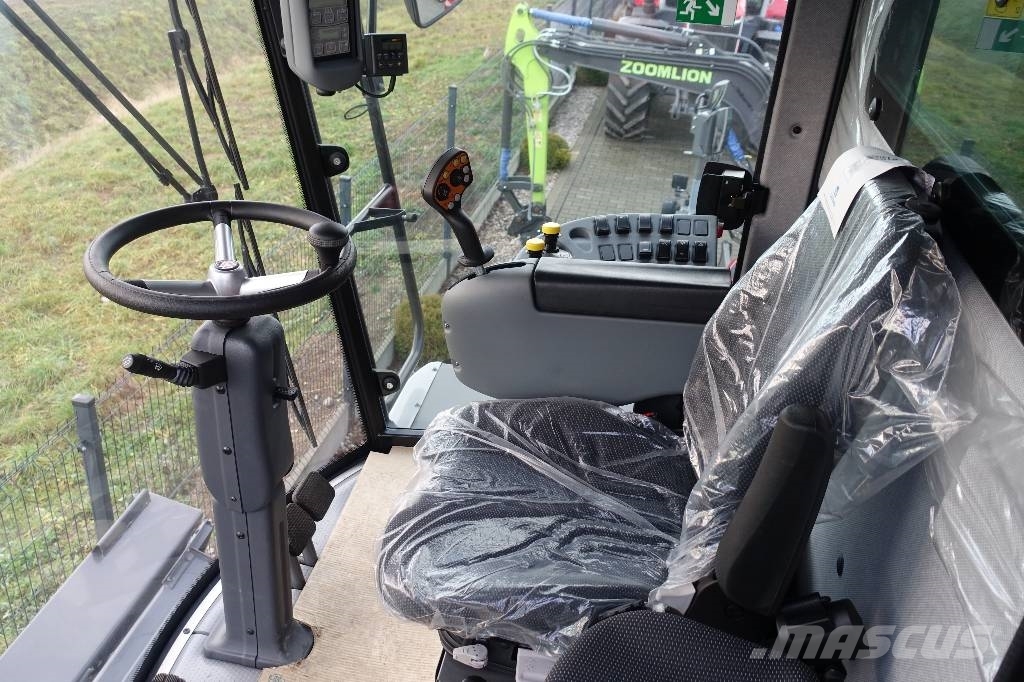 Massey Ferguson 7344 Activa + heder 5,5m Kombajny zbożowe