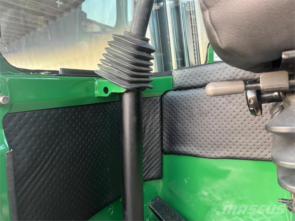 Combilift C4000 // Diesel // 2004 year Four-way truck