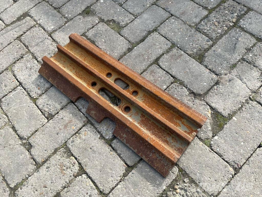 Volvo SHOES | TRACK PLATES | 60 CM | FAHRWERK Ramy i zawieszenie