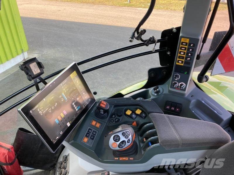 CLAAS AXION 830 CMATIC CEBIS 트랙터