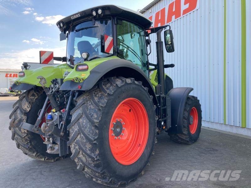 CLAAS AXION 830 CMATIC CEBIS 트랙터