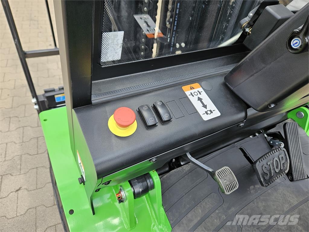 EP Equipment EFL352X5 Electric forklifts