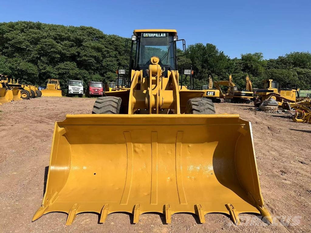CAT 966H Incarcator pe pneuri