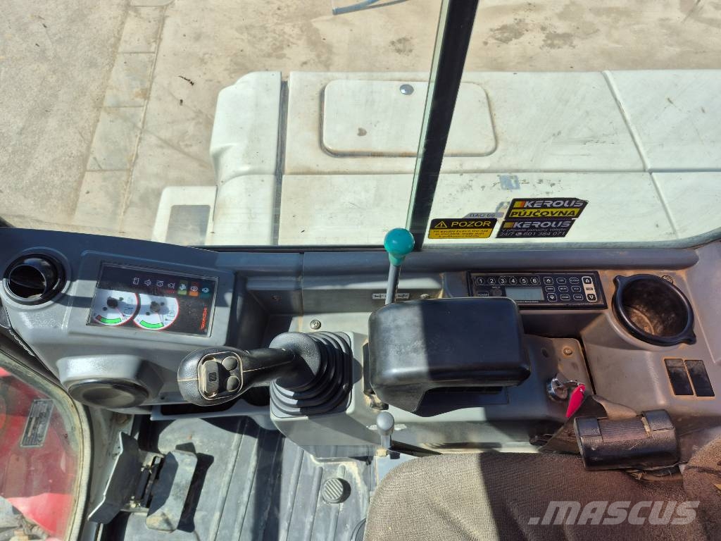 Takeuchi TB 250 Mini bageri < 7t