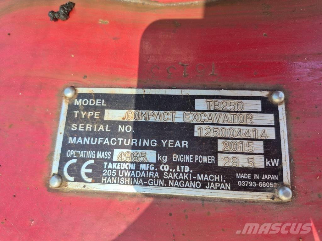 Takeuchi TB 250 Mini bageri < 7t