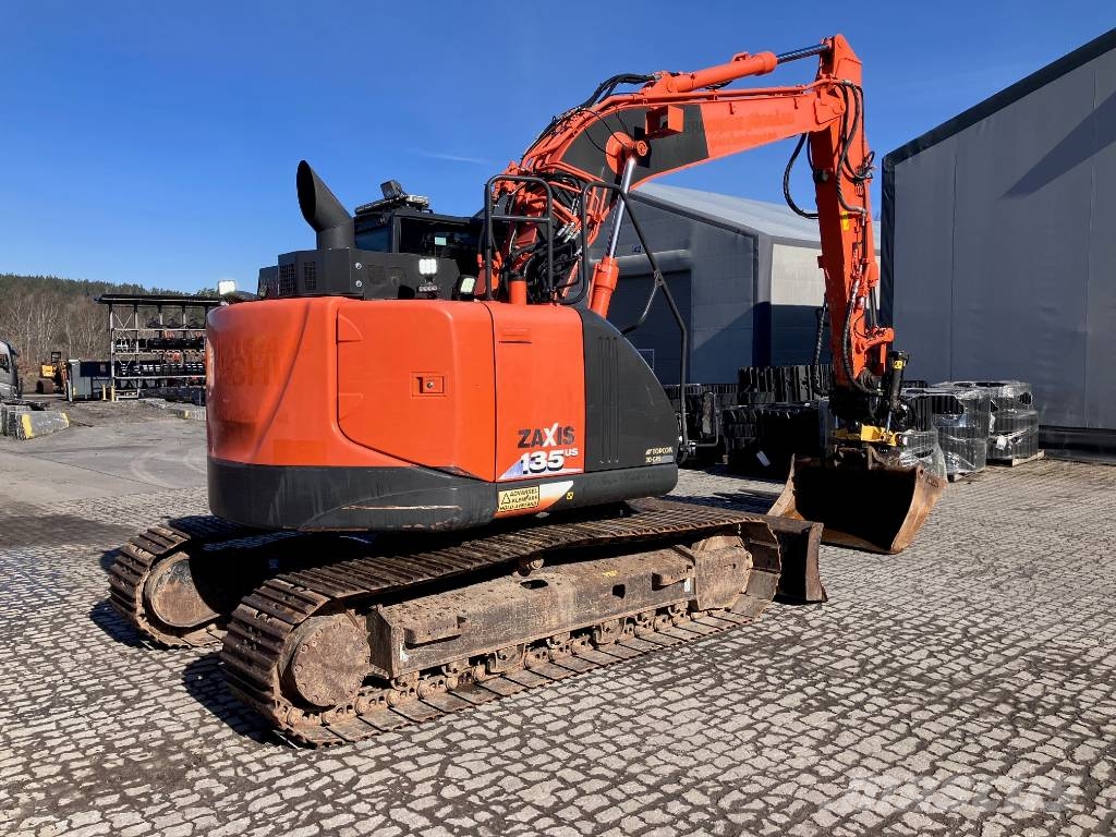 Hitachi ZX 135 US-5 Roomikekskavaatorid
