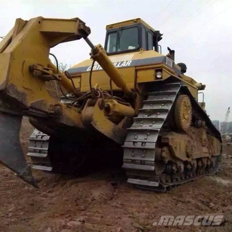 CAT D 11 N Spycharki gąsienicowe