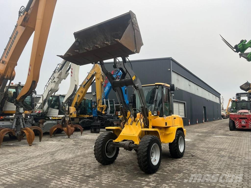 Volvo L 30 G لوادر بعجل