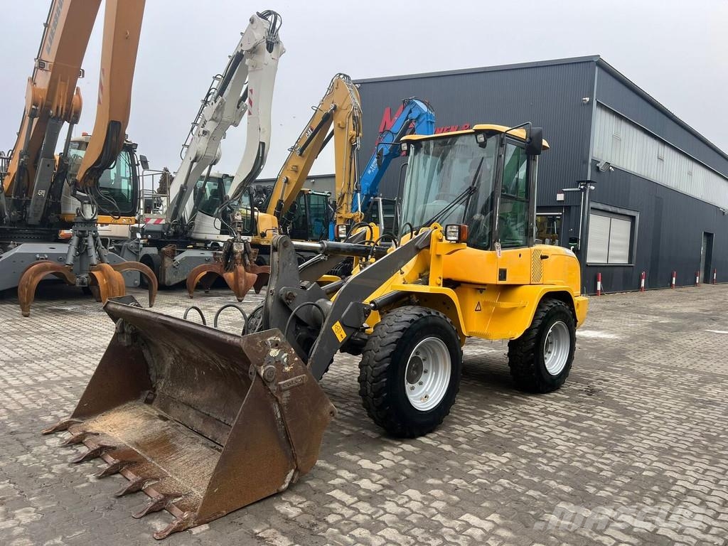 Volvo L 30 G لوادر بعجل
