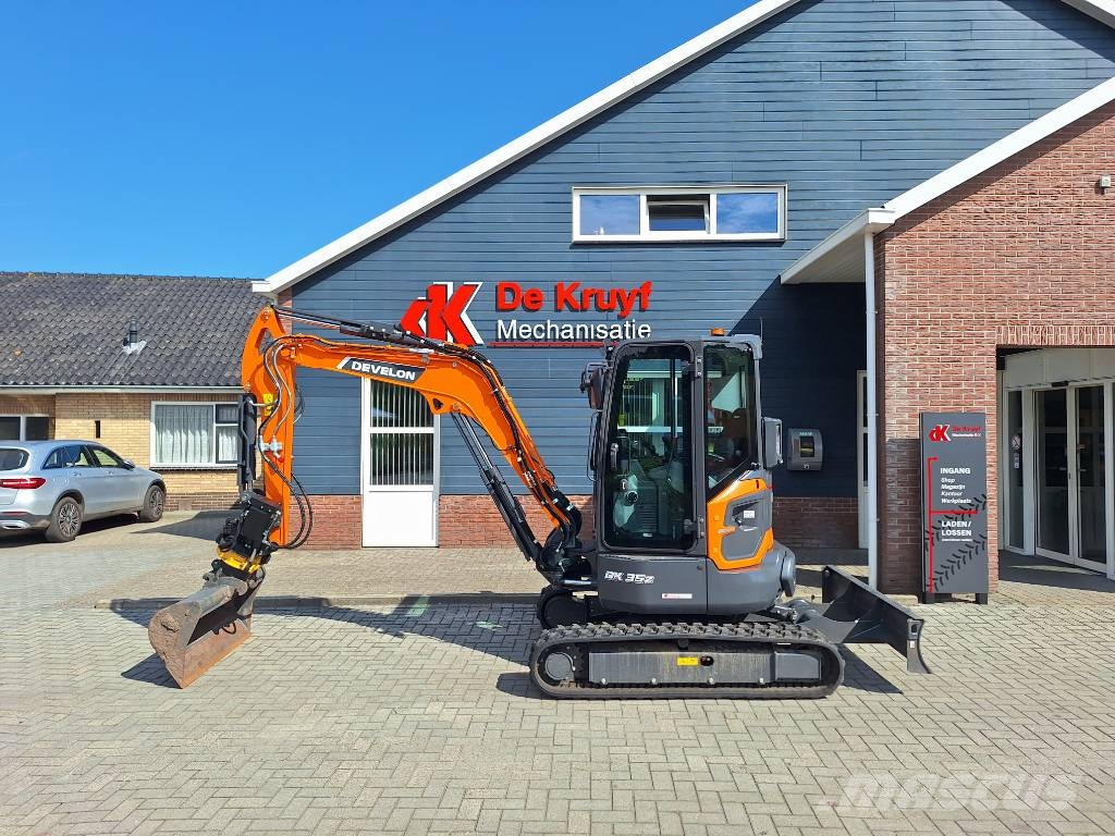 Develon DX 35 Z-7 Miniexcavadoras