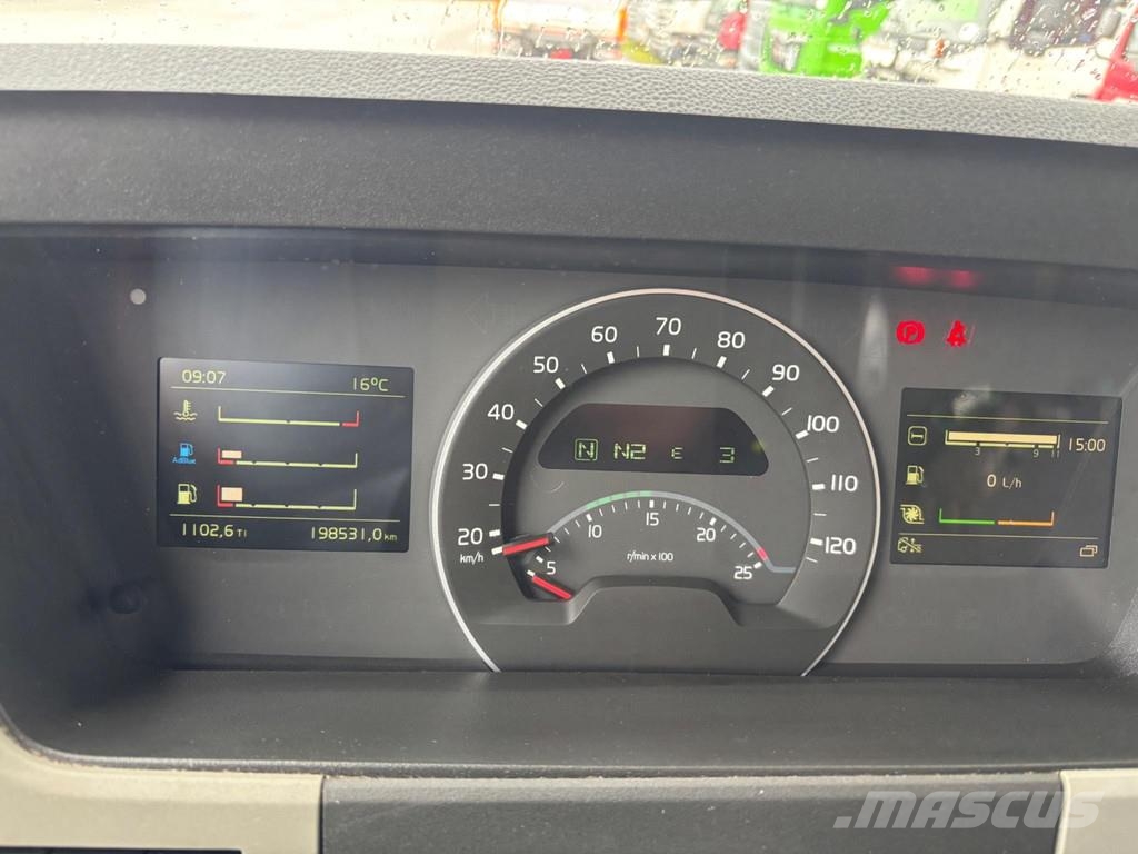Volvo FM380 4x2 EURO6 + CARRIER SUPRA 850 Camiones con temperatura controlada
