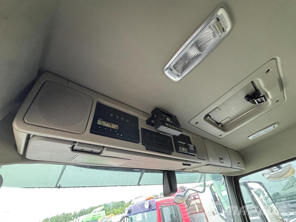 Volvo FM380 4x2 EURO6 + CARRIER SUPRA 850 Camiones con temperatura controlada