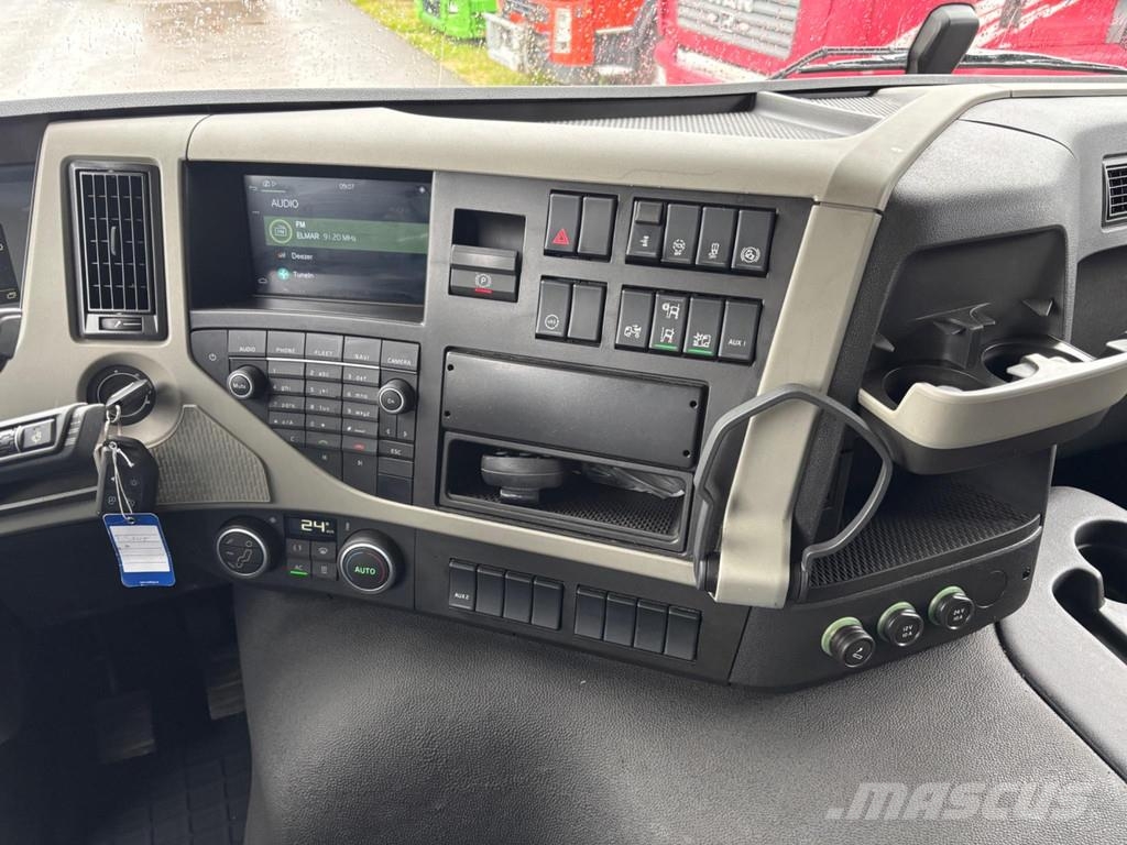 Volvo FM380 4x2 EURO6 + CARRIER SUPRA 850 Camiones con temperatura controlada