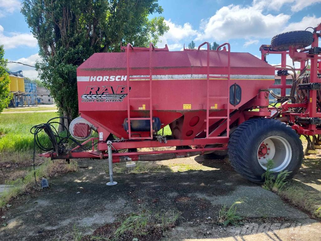 Horsch CO 6 مثاقيب مدمجة