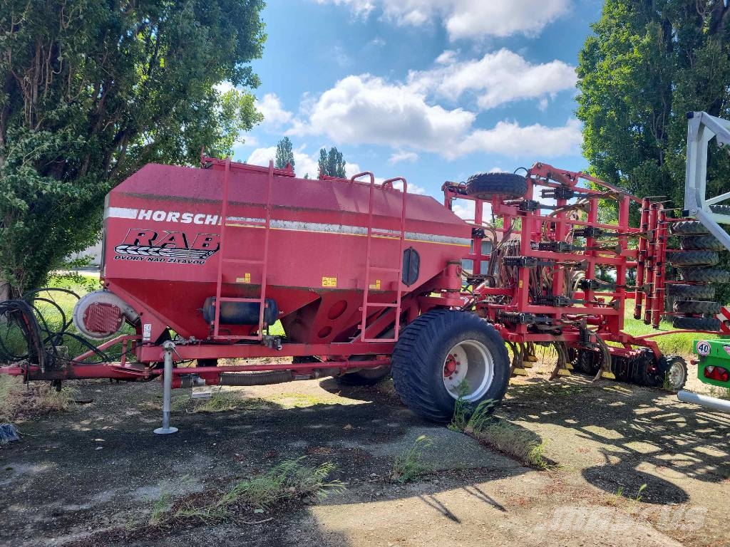 Horsch CO 6 مثاقيب مدمجة