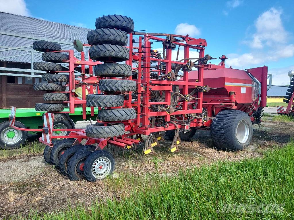 Horsch CO 6 مثاقيب مدمجة