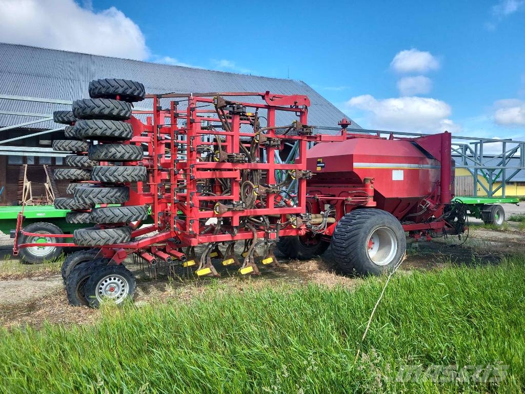 Horsch CO 6 مثاقيب مدمجة