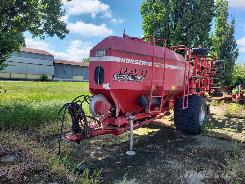 Horsch CO 6 مثاقيب مدمجة