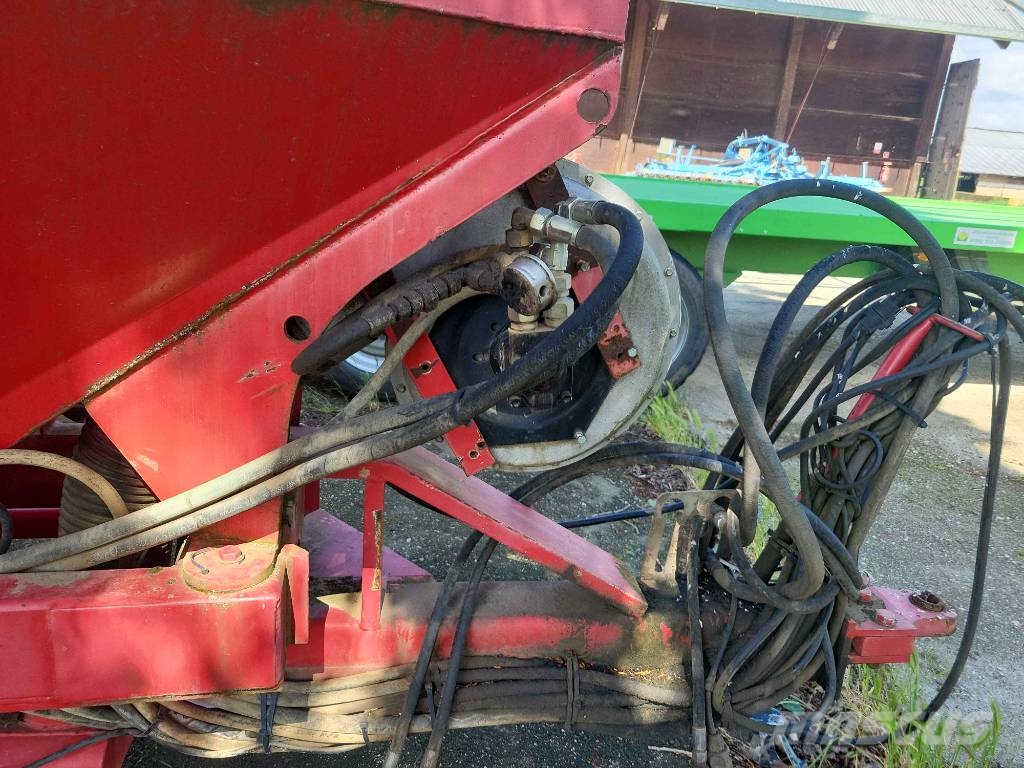 Horsch CO 6 مثاقيب مدمجة
