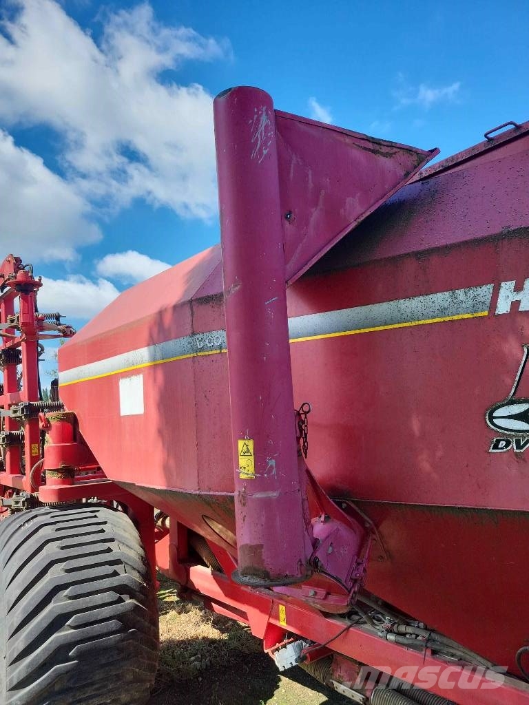 Horsch CO 6 مثاقيب مدمجة