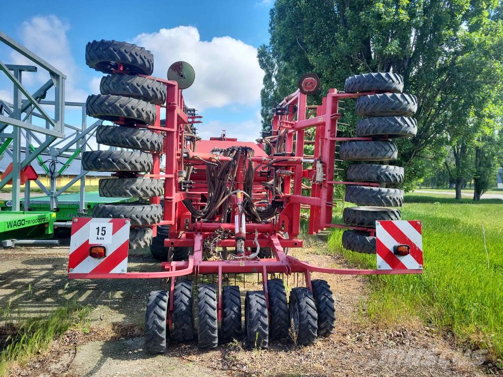 Horsch CO 6 مثاقيب مدمجة