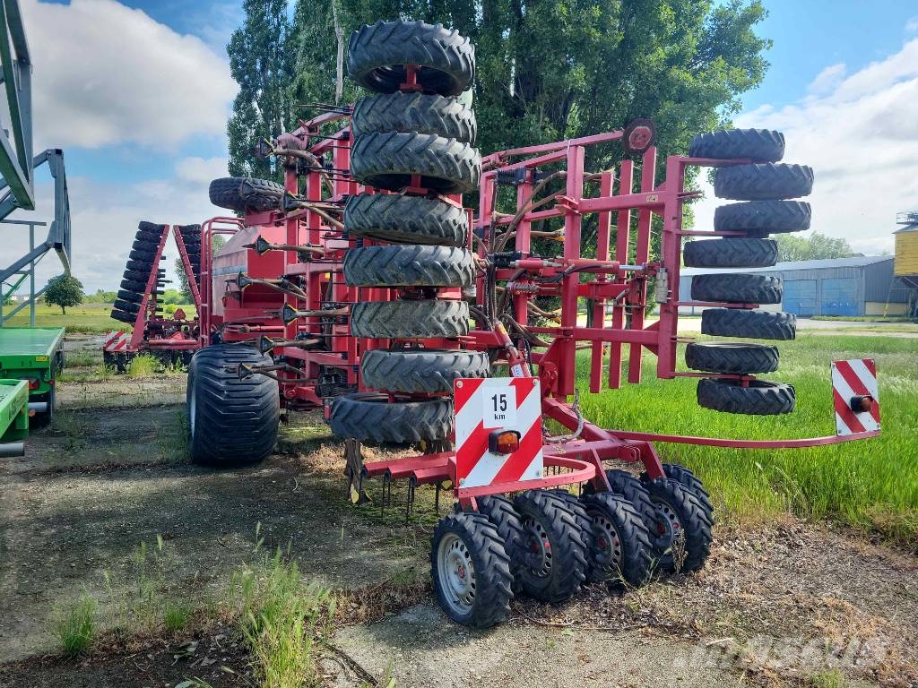 Horsch CO 6 مثاقيب مدمجة