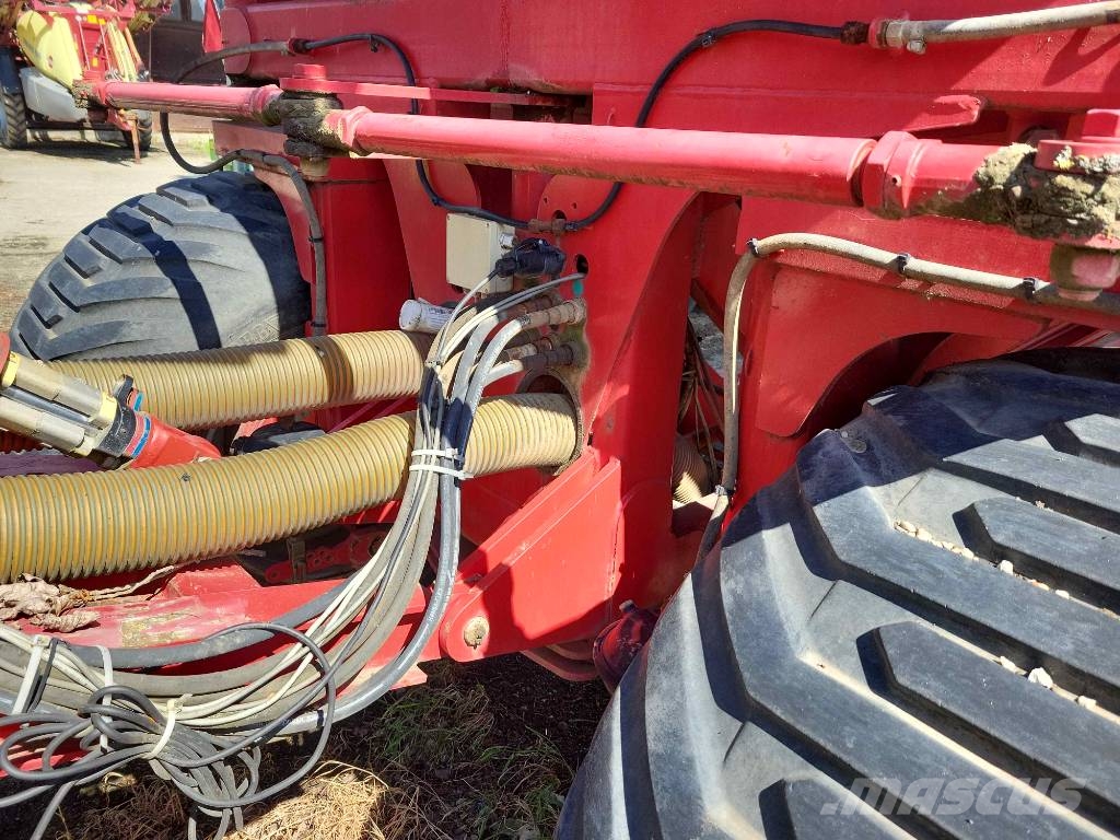 Horsch CO 6 مثاقيب مدمجة