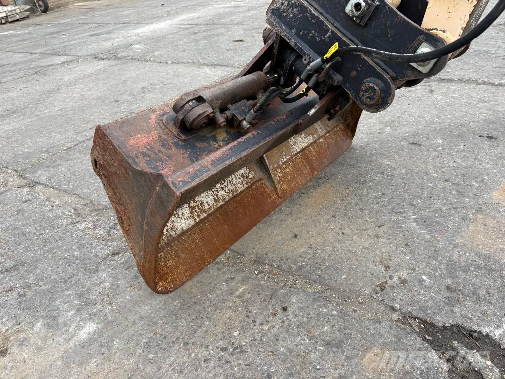 Yanmar Vio 20-4 with tilt bucket Mini bageri <7t