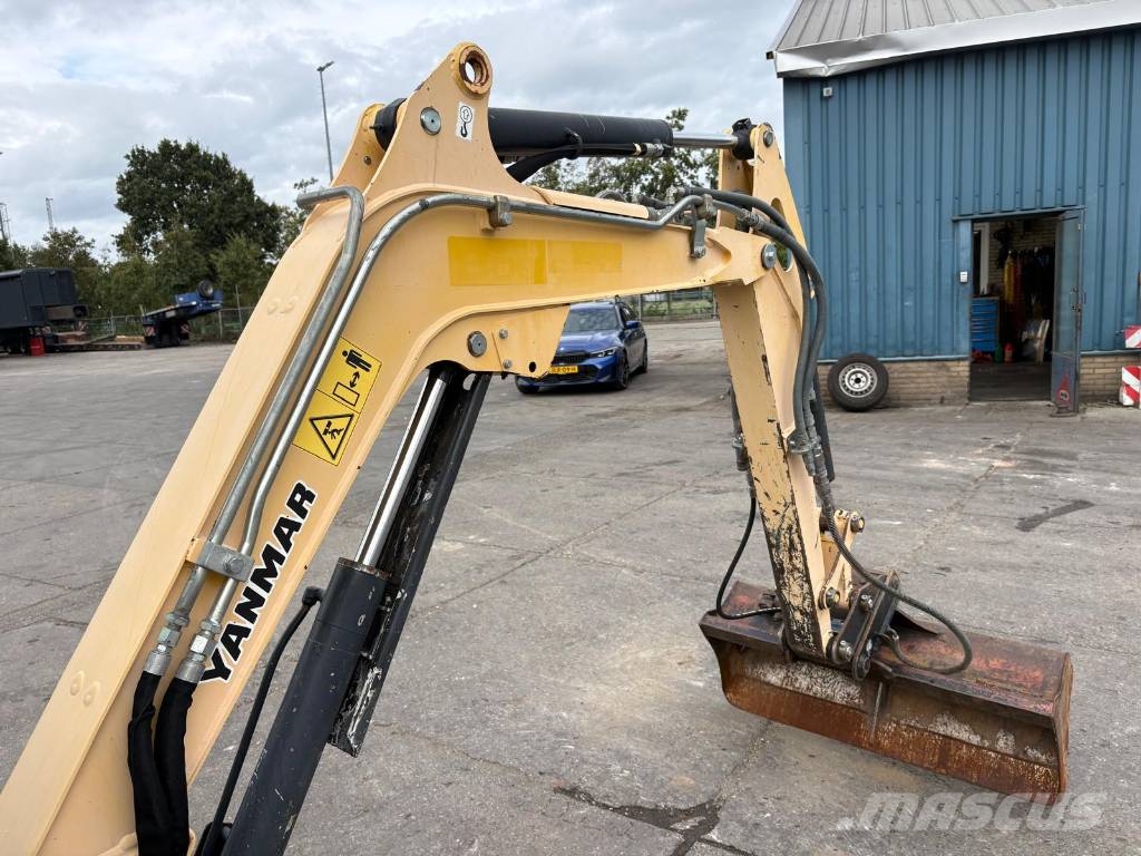 Yanmar Vio 20-4 with tilt bucket Mini bageri <7t