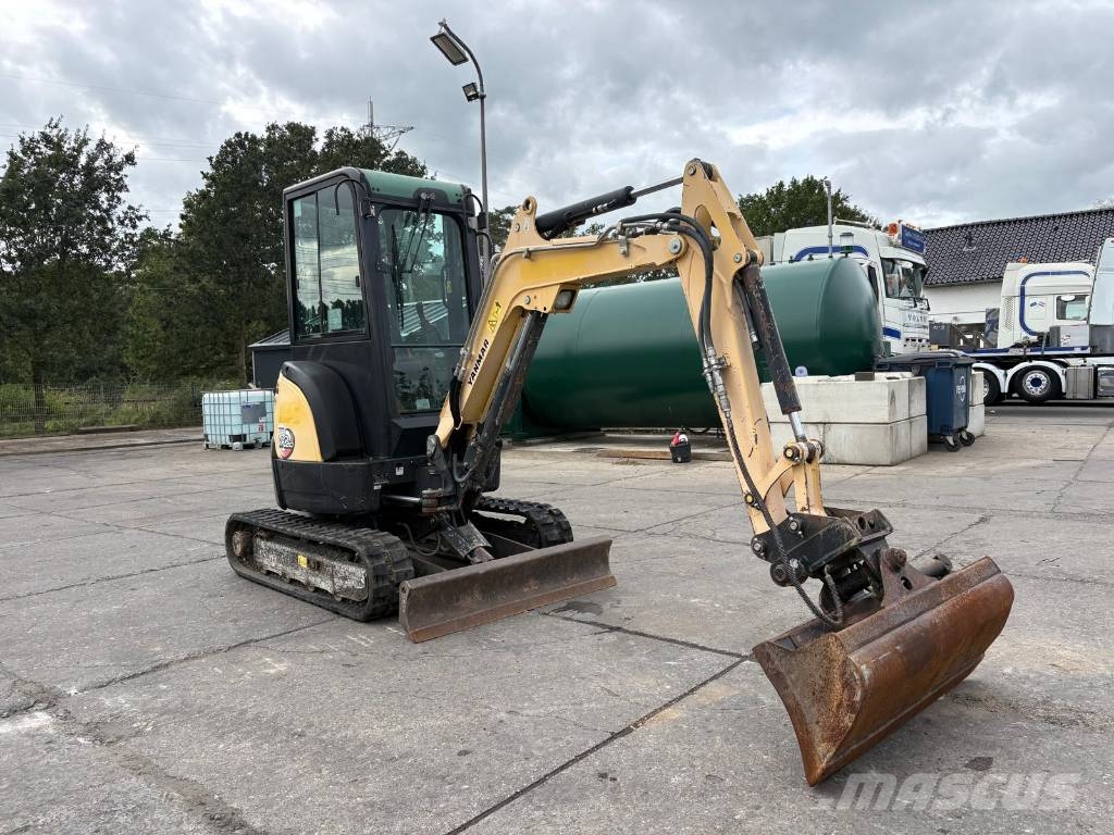 Yanmar Vio 20-4 with tilt bucket Mini bageri <7t