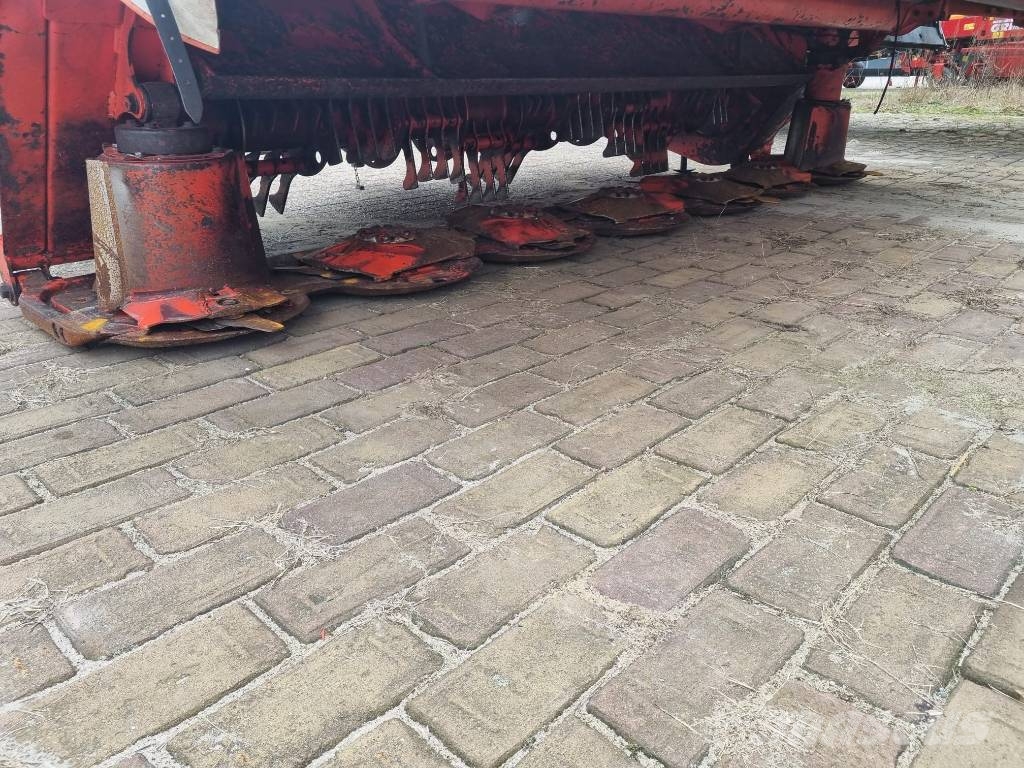 Kuhn FC9530DF FF Kaszák