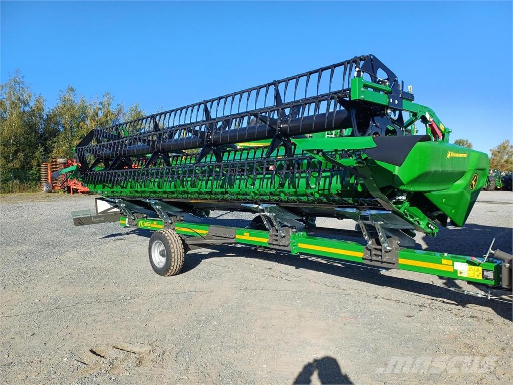 John Deere T5 400 HM Kombajni
