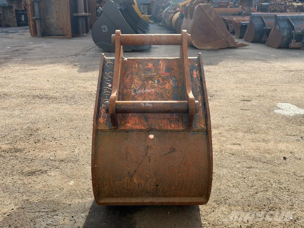 Excavation bucket S60 640mm Bakken