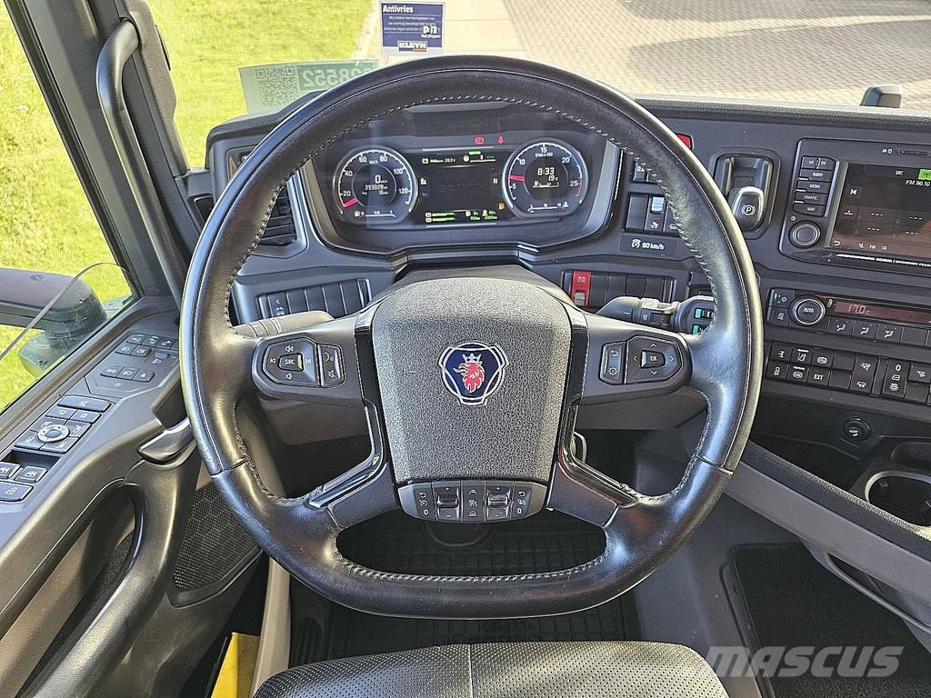 Scania R560 4X2 PTO WB 455 Camiones con chasís y cabina