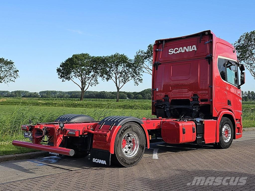 Scania R560 4X2 PTO WB 455 Camiones con chasís y cabina