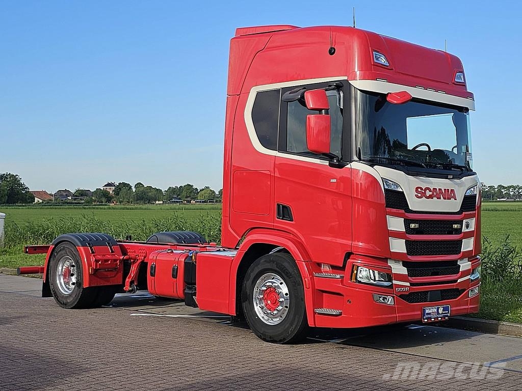 Scania R560 4X2 PTO WB 455 Camiones con chasís y cabina
