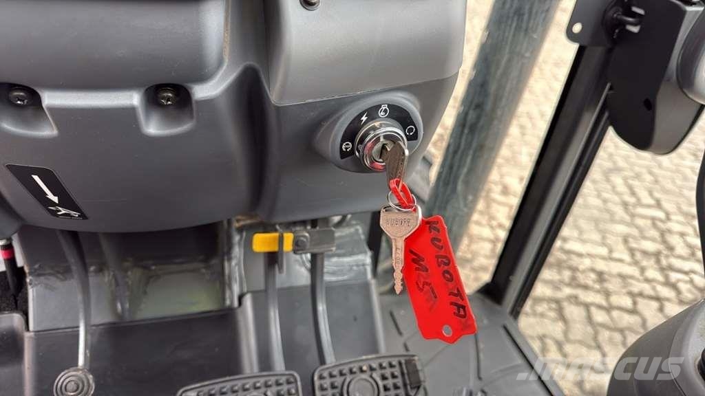 Kubota M5-102 DTNQ Tractor Τρακτέρ