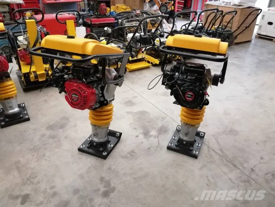 Maiuri compactoare RM80, RM75 Plūktuvai