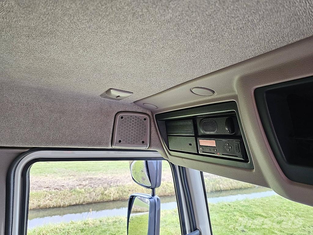 DAF LF 180 TIJHOF NEW FLY OVER Autotransporteri
