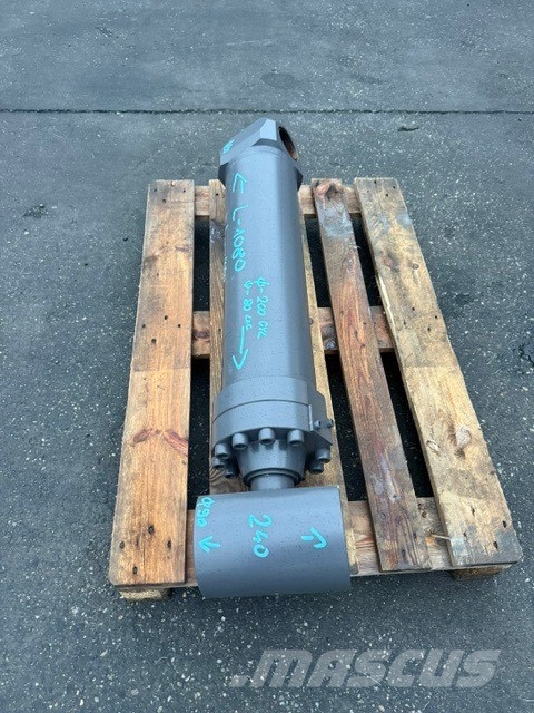 Mecalac NEW HYDRAULIC CYLINDER  200 MM Componenti idrauliche