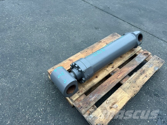 Mecalac NEW HYDRAULIC CYLINDER  200 MM Componenti idrauliche