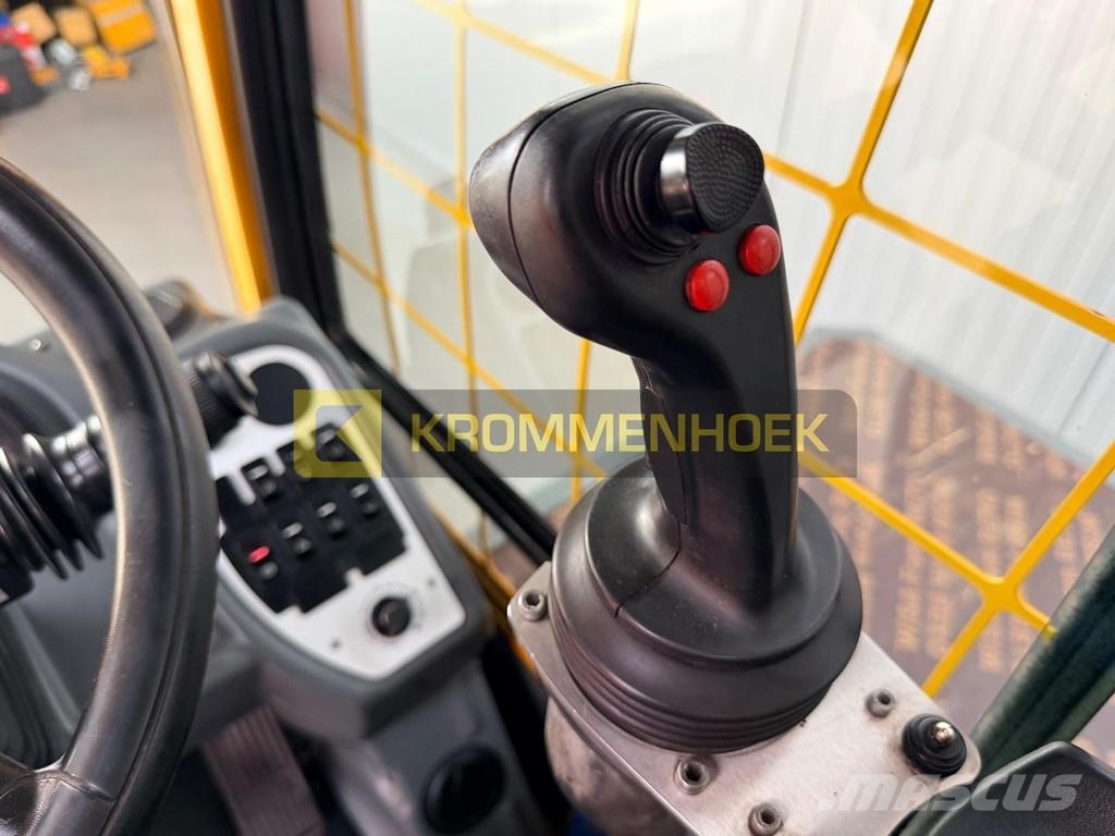 Baumann GX 70/12/40 ST Γερανοί πλευρικής φόρτωσης εμπορευματοκιβωτίων