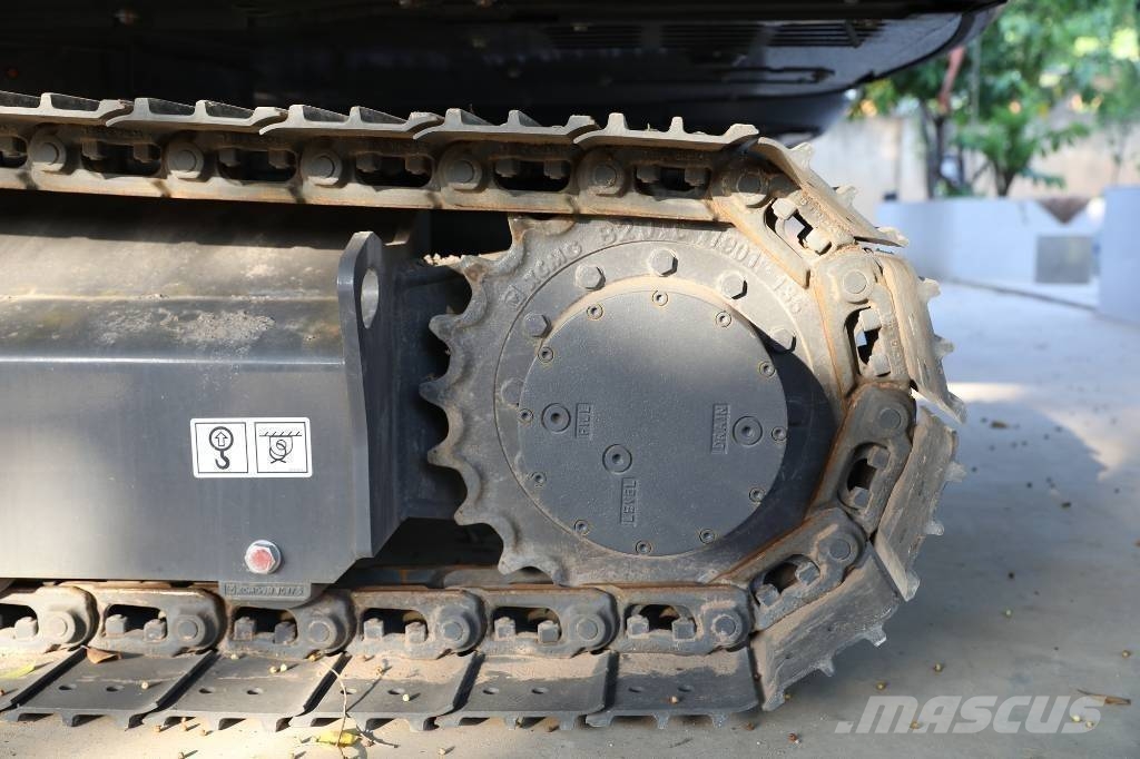 XCMG XE60G PRO Верижен екскаватор