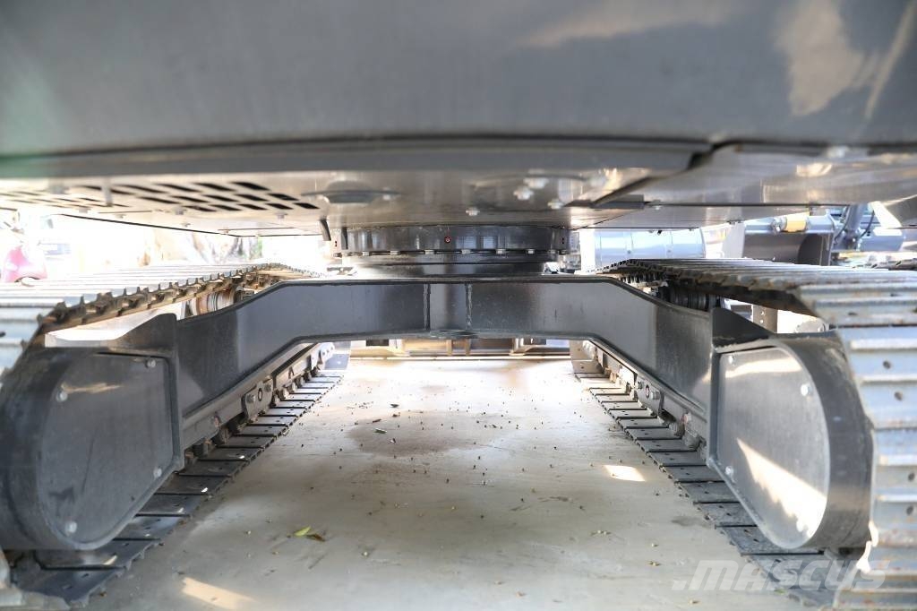 XCMG XE60G PRO Верижен екскаватор