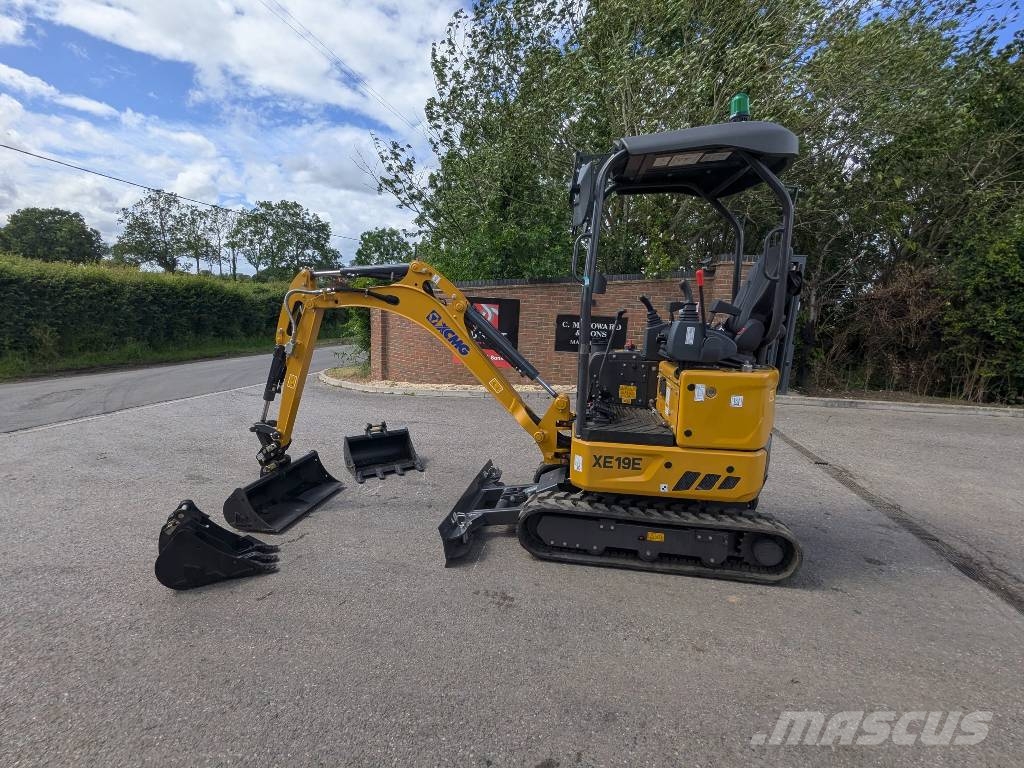 XCMG XE 19 E ミニ油圧ショベル 7t以下(ミニユンボ・ミニディガー)