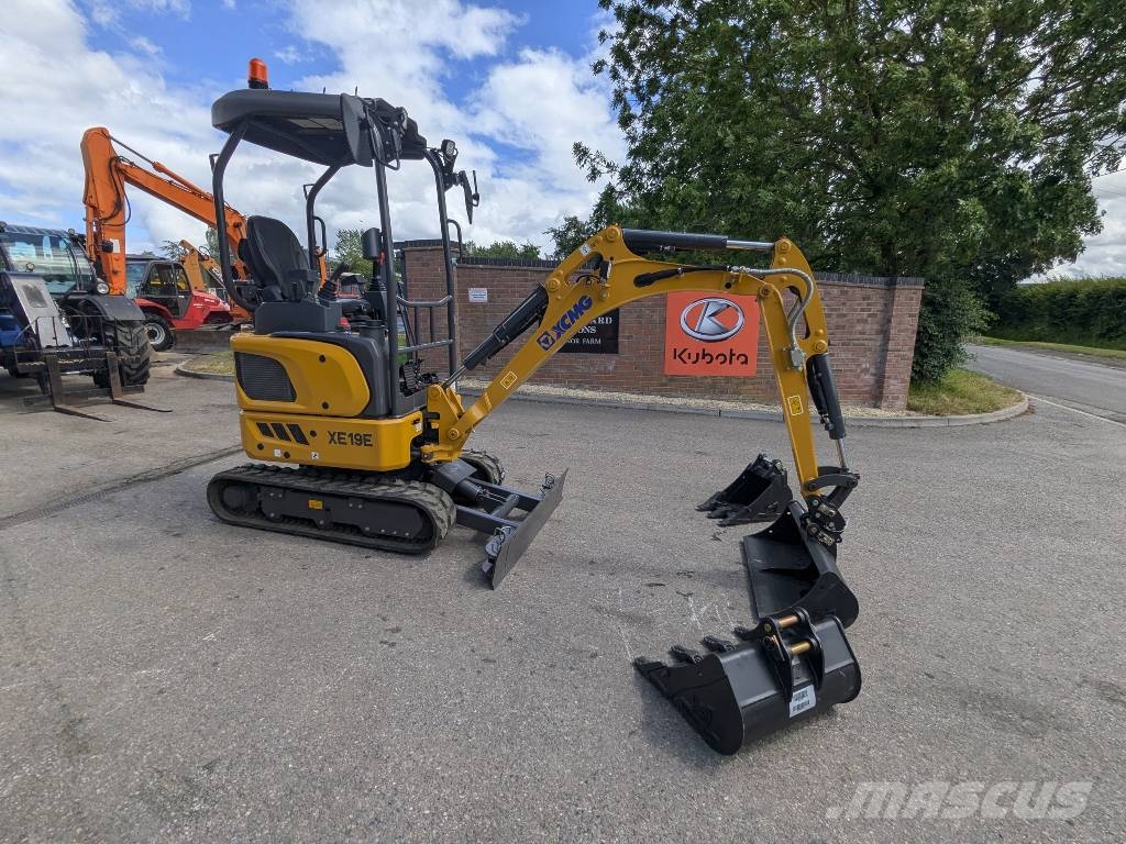 XCMG XE 19 E ミニ油圧ショベル 7t以下(ミニユンボ・ミニディガー)