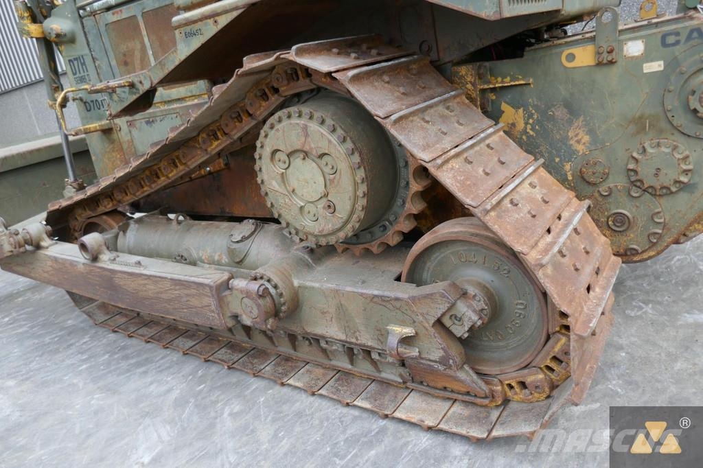 CAT D7H II Ex-army Bulldozer på larvebånd