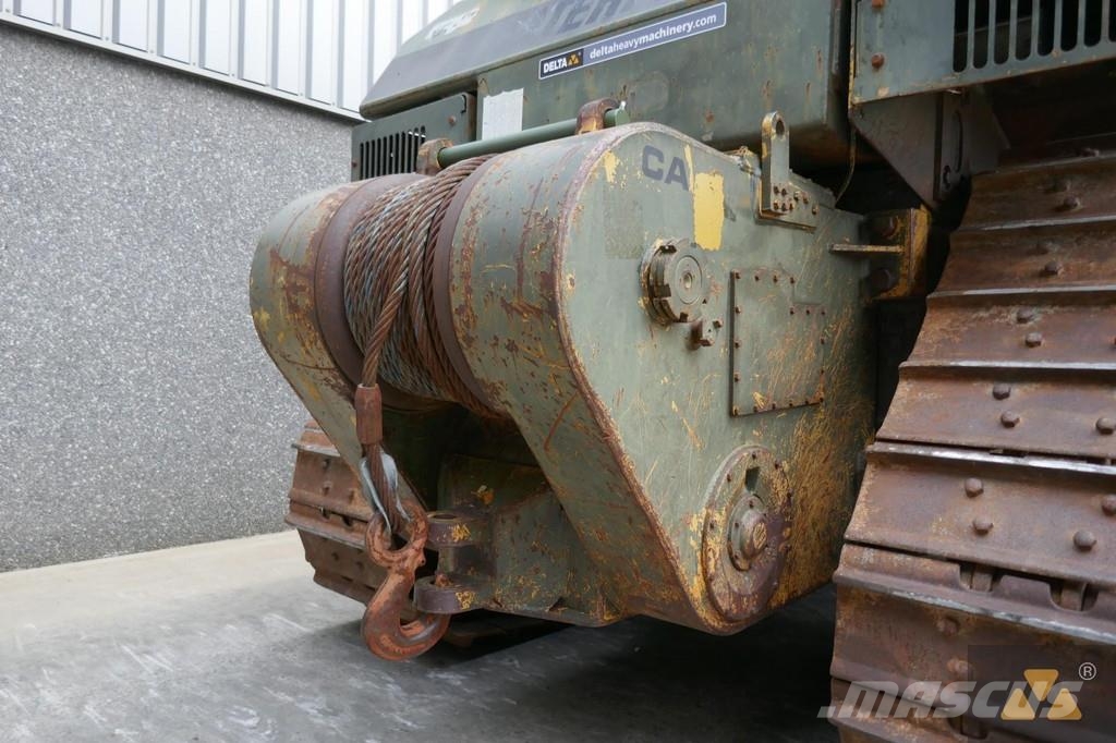 CAT D7H II Ex-army Bulldozer på larvebånd