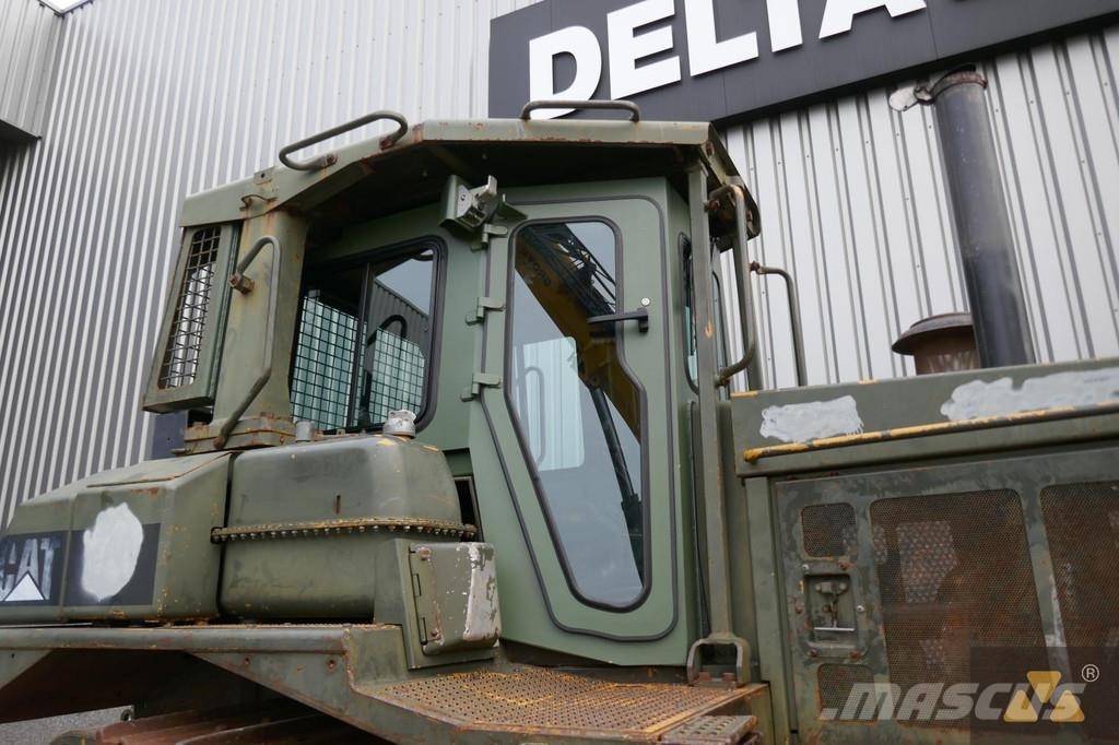 CAT D7H II Ex-army Bulldozer på larvebånd